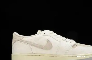 Retro Low 1 Chris Jordan OG Paul 0426